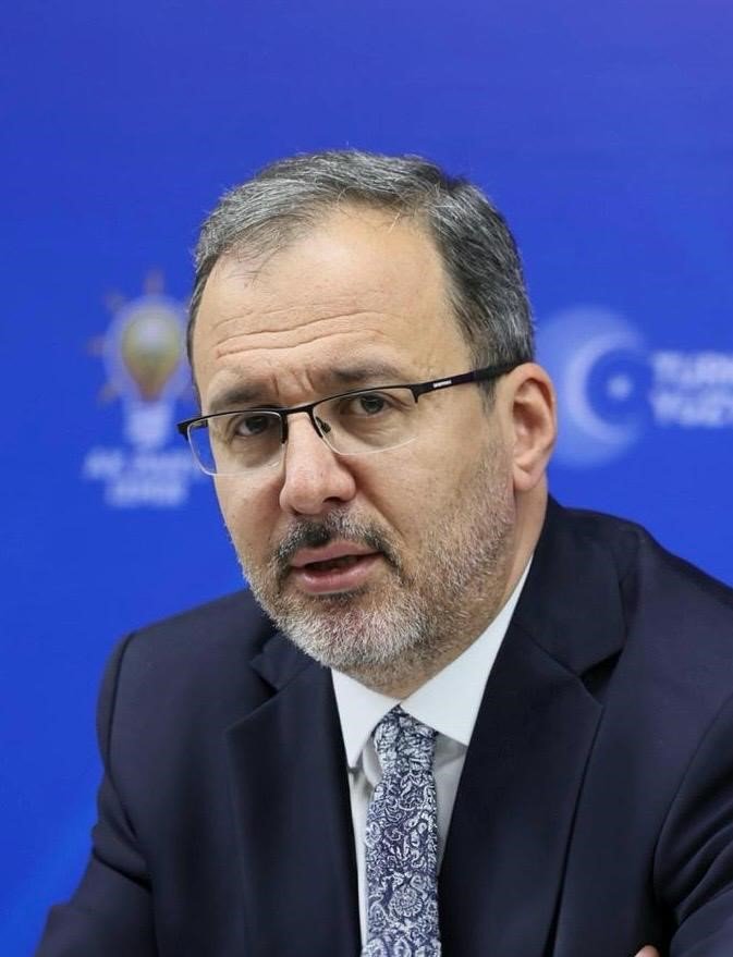 ak-partili-kasapoglu-cumhuriyet-bir-takvim-yapragina-sigmaz