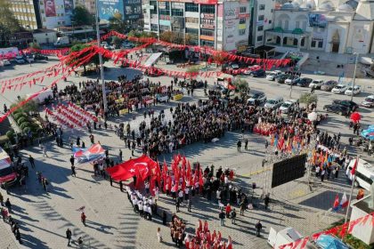 cumhuriyetin-102-yilinda-esenyurtta-gorkemli-kutlama