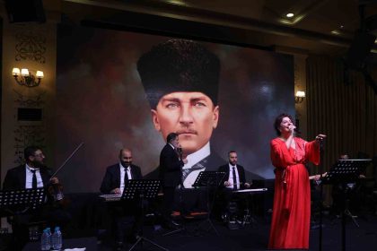 cumhuriyetin-102inci-yili-buyukcekmecede-coskuyla-kutlandi