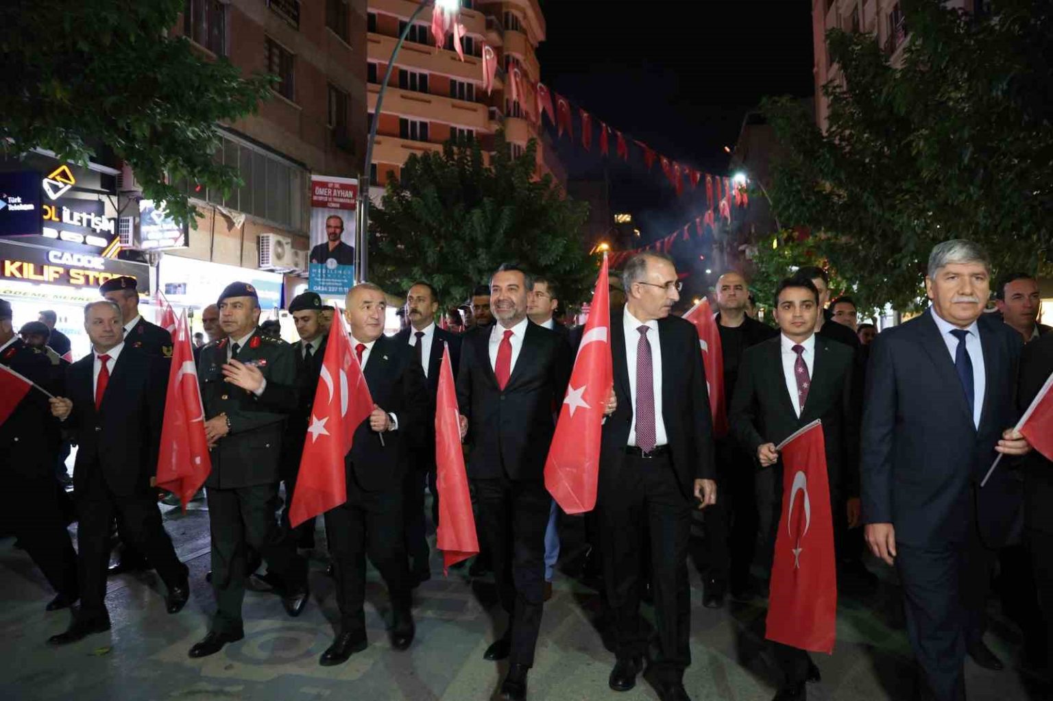 elazigda-fener-alayi-yuruyusu