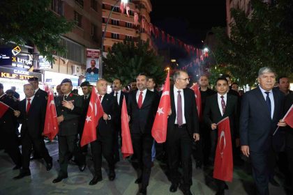 elazigda-fener-alayi-yuruyusu