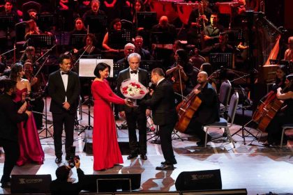 golbasinda-sehirlerin-ecesi-ankara-izleyiciyle-bulustu