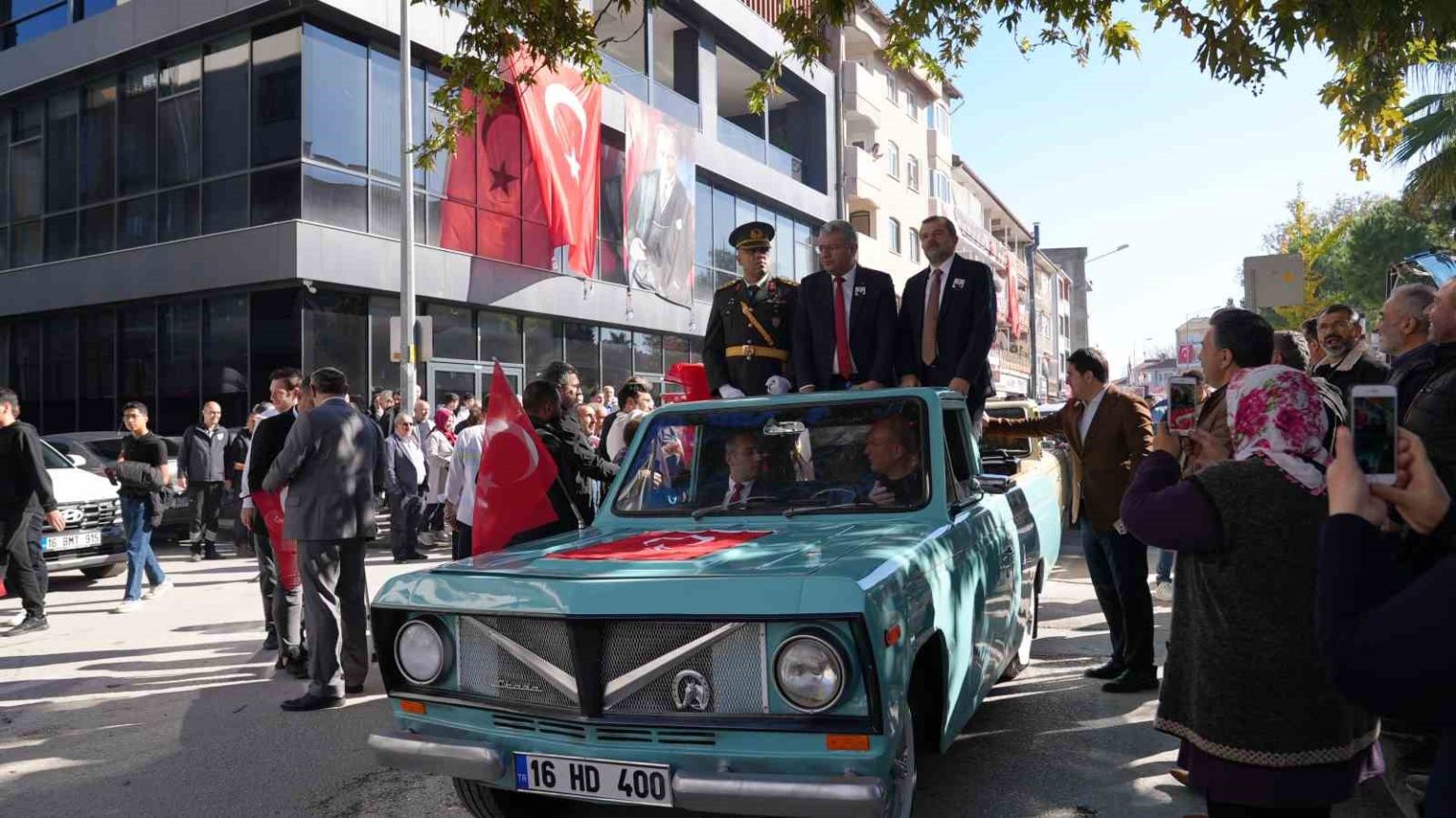 gursuda-dugun-gibi-bayram-kutlamasi