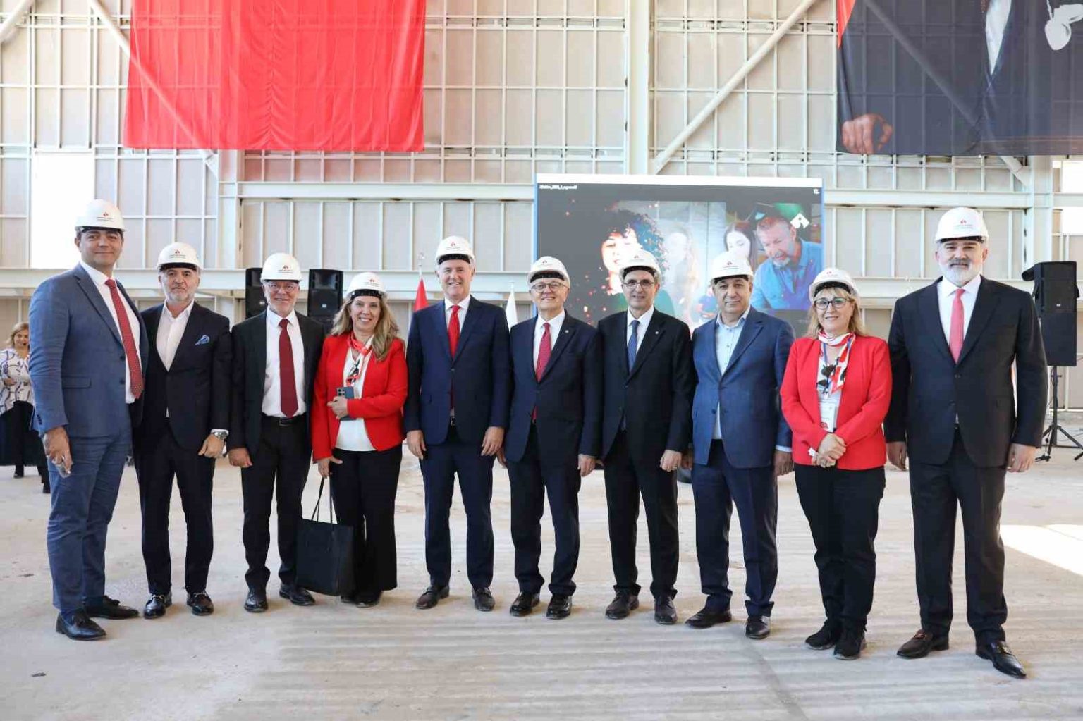 guzelbahce-kampusunde-cumhuriyet-coskusu