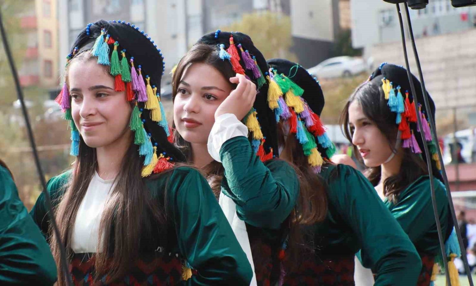 hakkaride-cumhuriyet-bayrami-coskusu