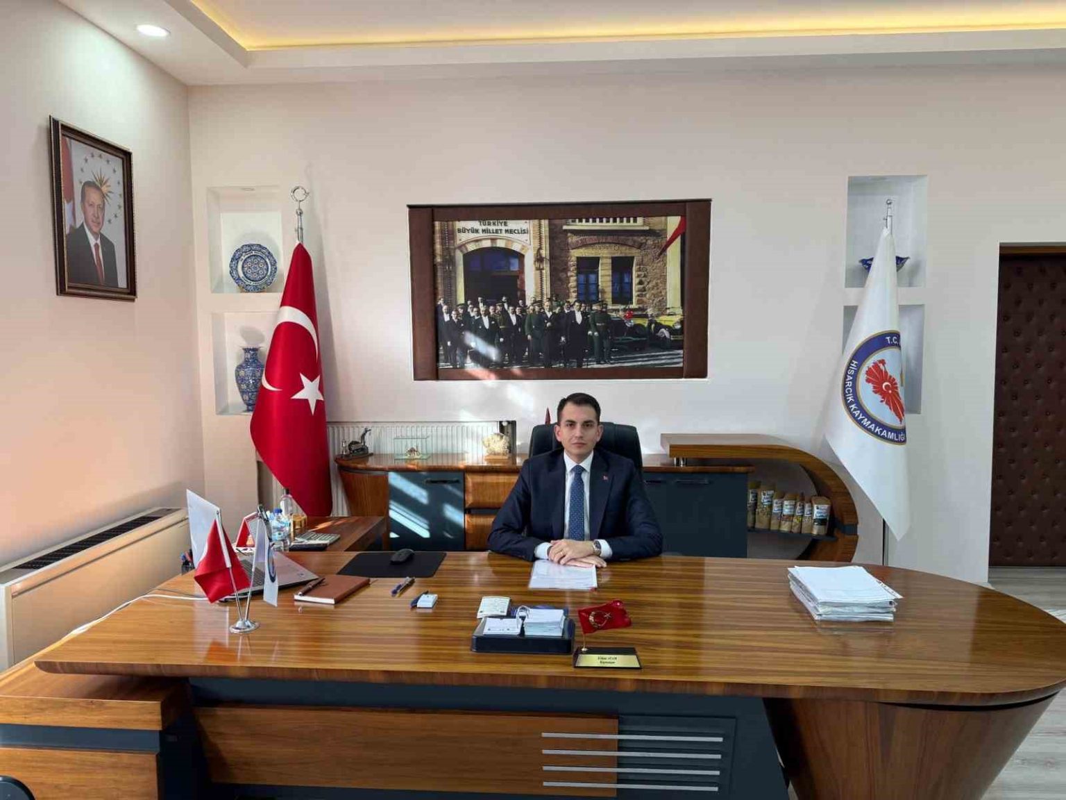 hisarcik-kaymakami-erkan-atam-gorevine-basladi