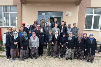 kaymakam-kilic-bolatli-koyunde-vatandaslarla-bulustu