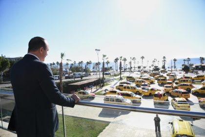 konyaaltida-taksicilerden-turk-bayrakli-cumhuriyet-konvoyu