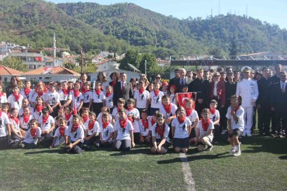 marmariste-cumhuriyetin-102-yili-coskuyla-kutlandi