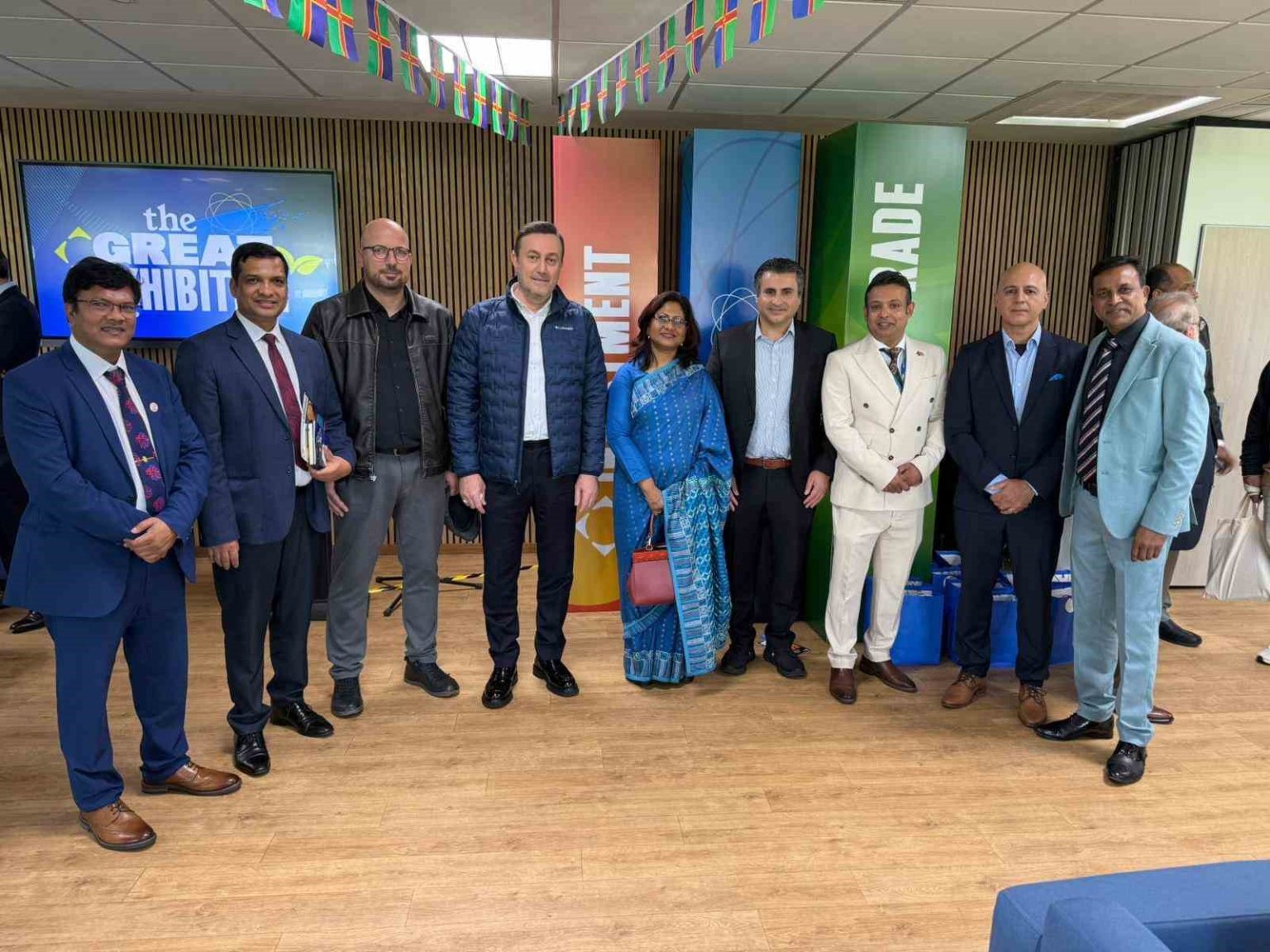 muradiye-osb-baskani-kivircikin-ingiltere-ziyareti-yabanci-basinda