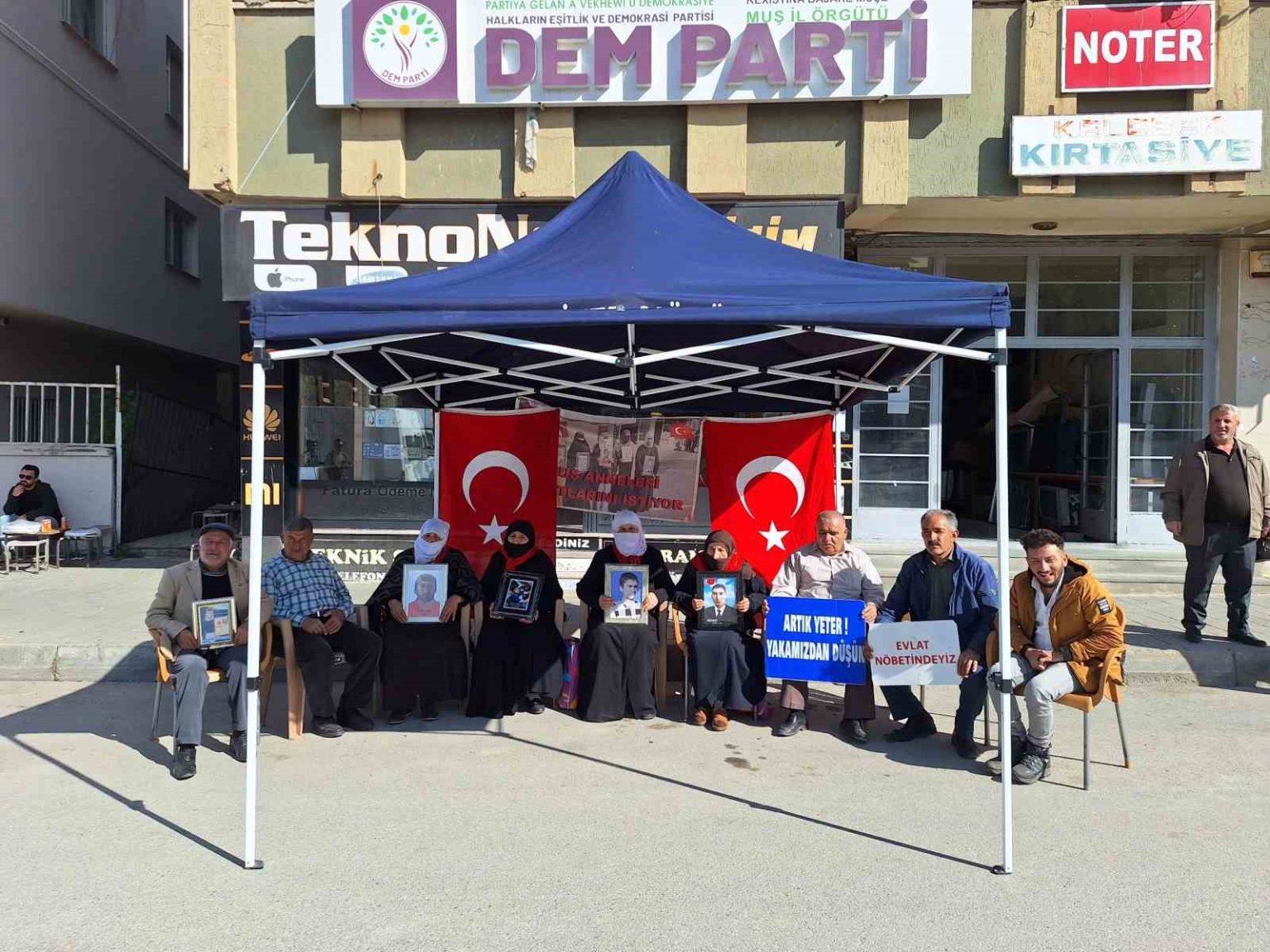 pkknin-cekilmesi-ailelerin-umutlarini-artirdi