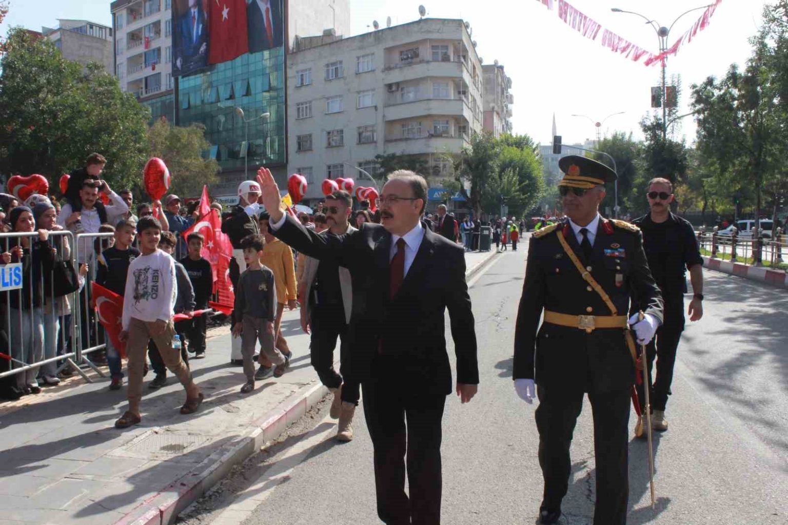 siirtte-cumhuriyet-bayrami-kutlandi