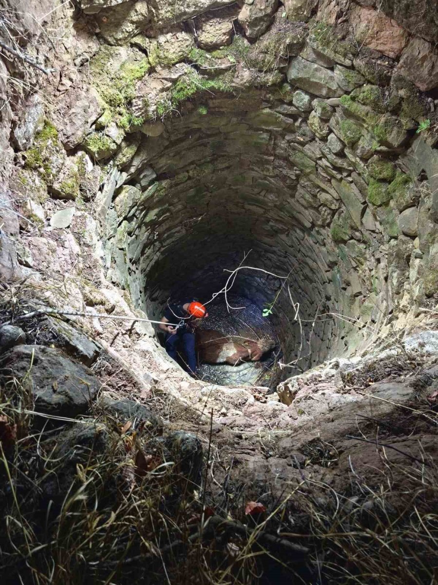 siirtte-su-kuyusuna-dusen-inegi-ekipler-kurtardi