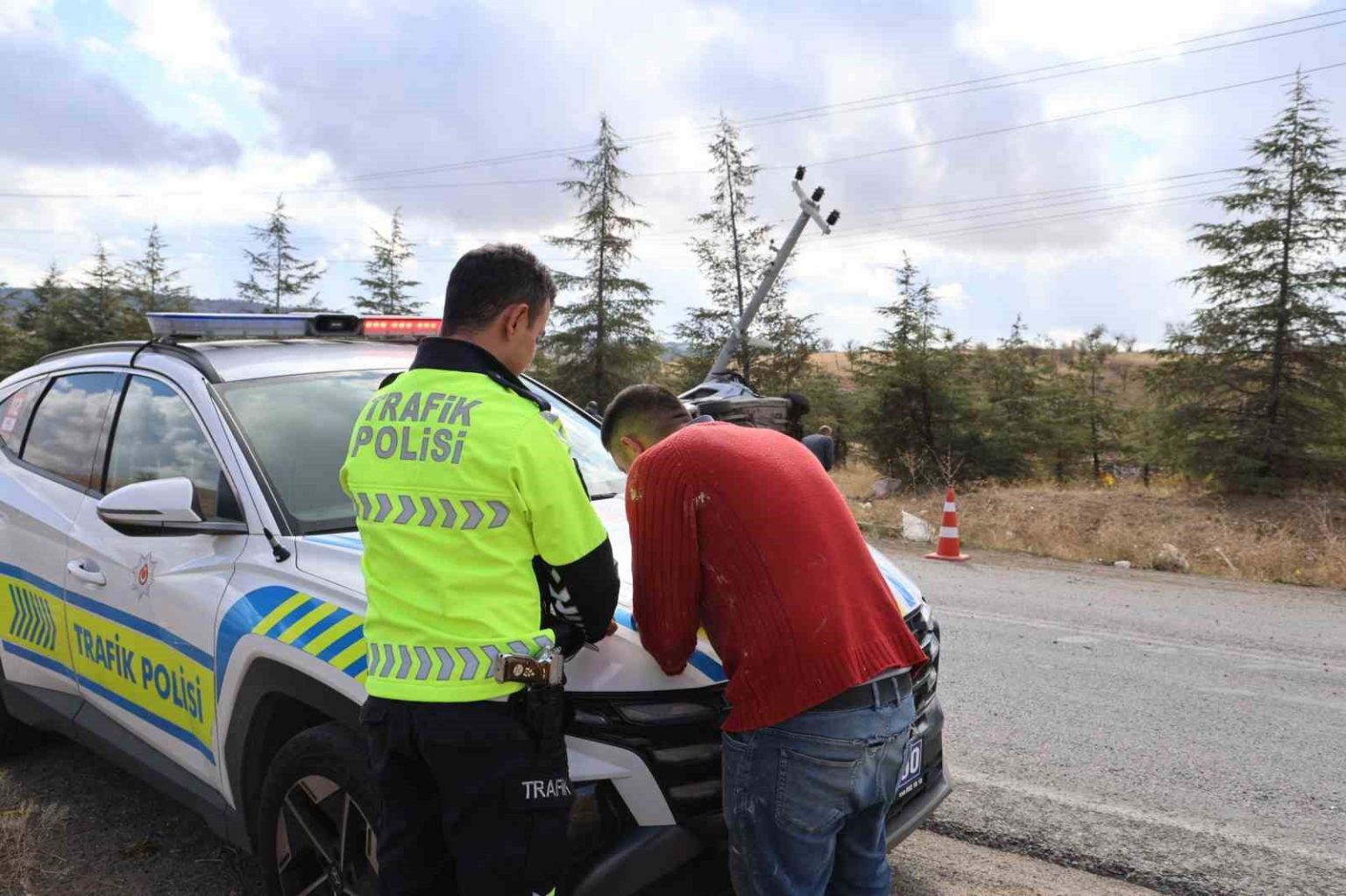 tamir-icin-getirilen-aracla-kaza-yapan-cirak-yaralandi