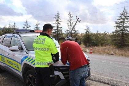 tamir-icin-getirilen-aracla-kaza-yapan-cirak-yaralandi