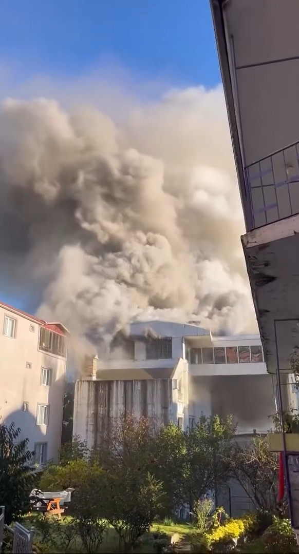 yalovada-korkutan-otel-yangini