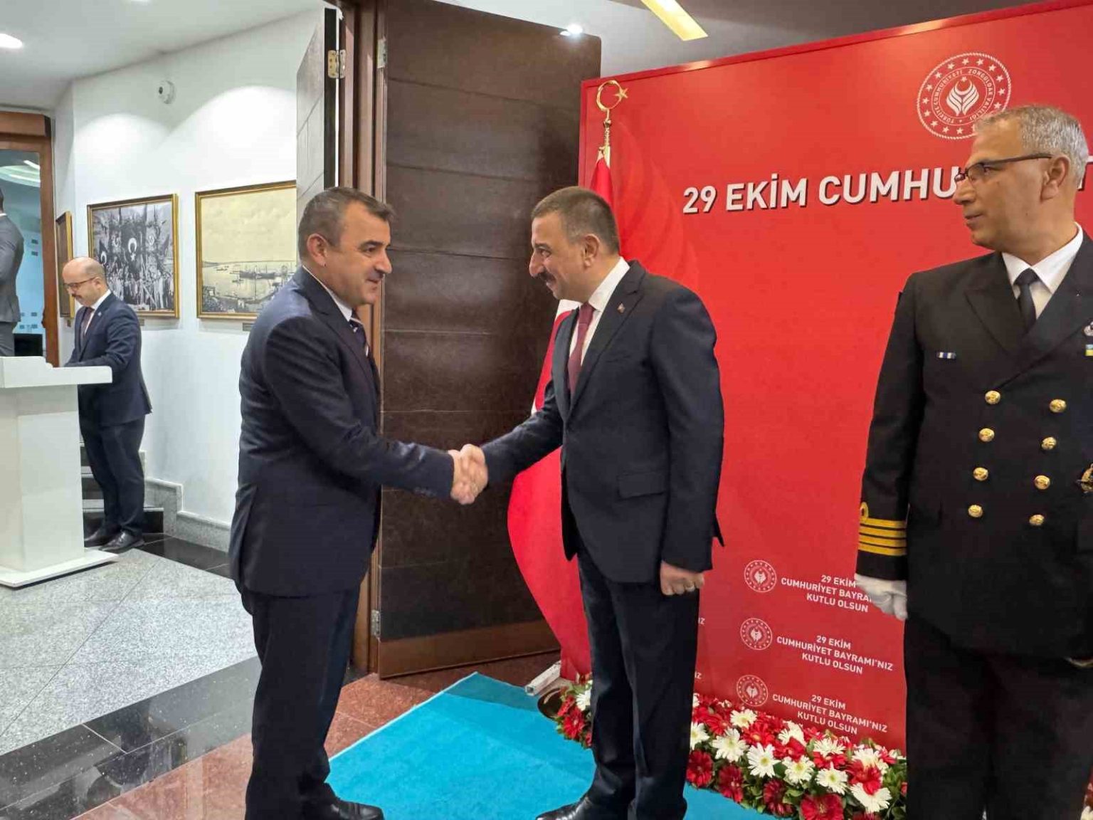 zonguldakta-29-ekim-cumhuriyet-bayrami-tebrikat-toreni-gerceklestirildi