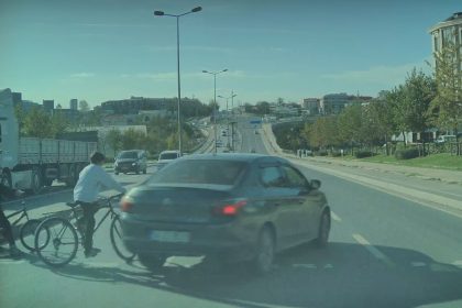 arnavutkoyde-kirmizi-isik-ihlali-facia-getiriyordu