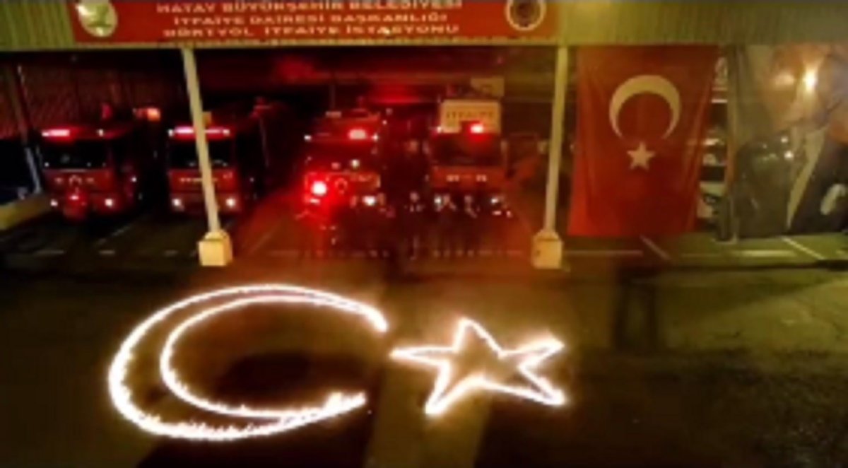 ates-savascilari-29-ekimi-alevlerle-kutladilar