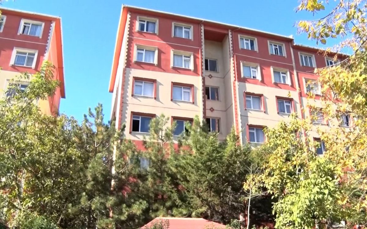 beylikduzunde-evde-cikan-yanginda-bedensel-engelli-sahis-hayatini-kaybetti