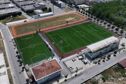 ekrem-karaberberoglu-spor-tesisine-fifa-kalite-onayi