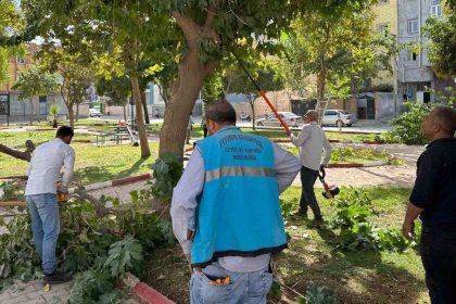 eyyubiyedeki-parklarda-bakim-ve-yenileme-calismasi