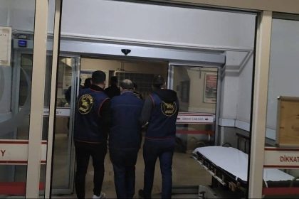 hirsizlarin-kamera-acilarini-degistirmesi-yakalanmalarini-engellemedi