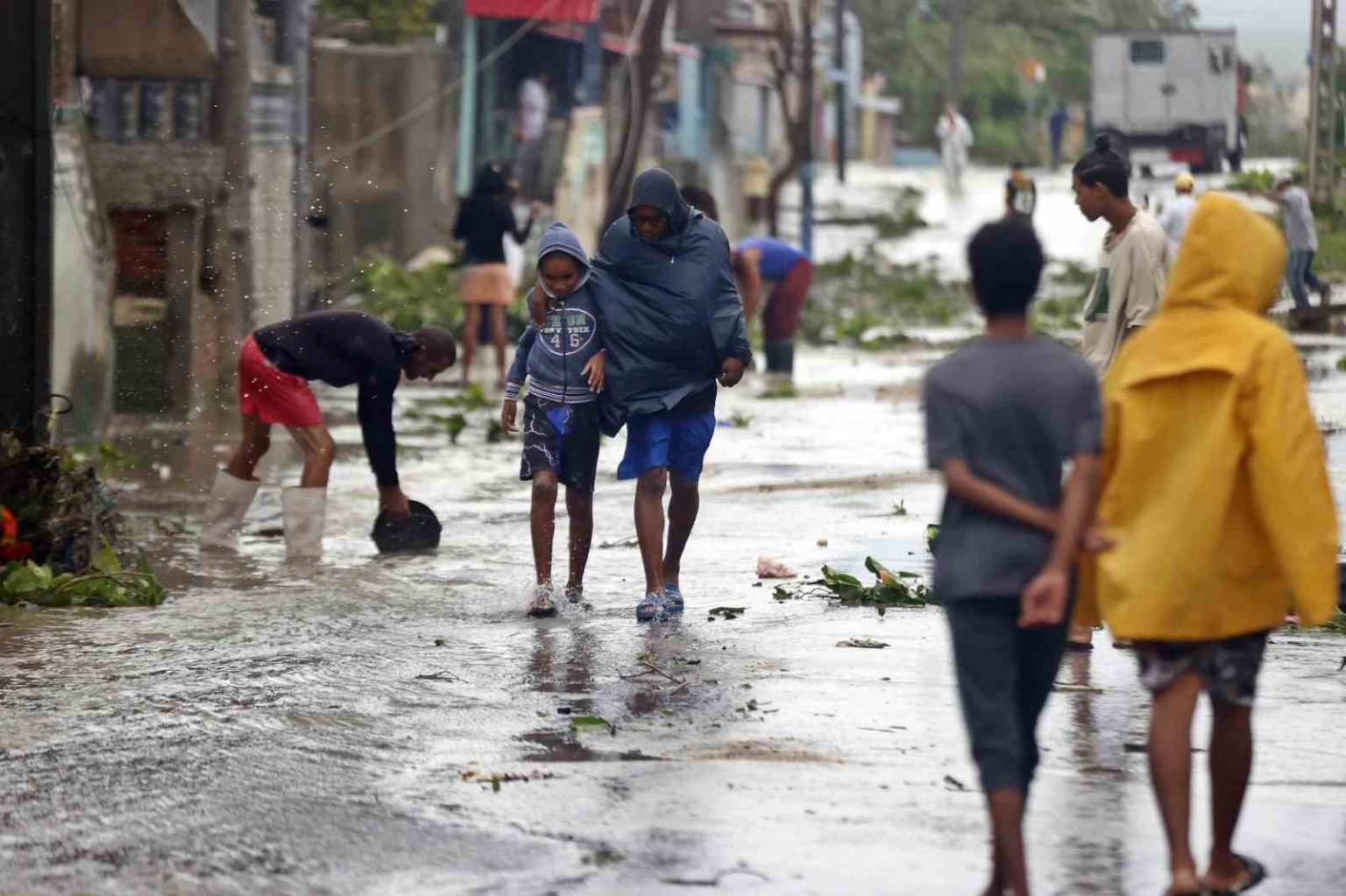 karayipleri-vuran-melissa-kasirgasinda-can-kaybi-34e-yukseldi