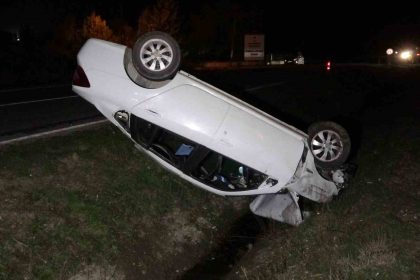 kastamonuda-otomobil-takla-atti-2-yarali