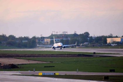 litvanyadaki-vilnius-havalimani-meteoroloji-balonlari-nedeniyle-bu-ay-altinci-defa-kapandi