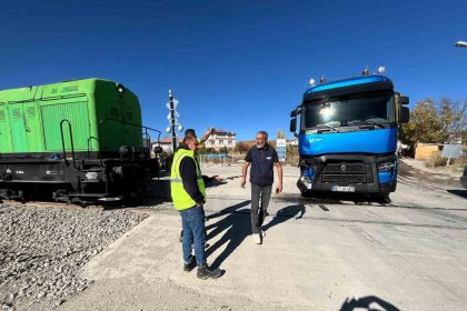 malatyada-tren-tira-carpti