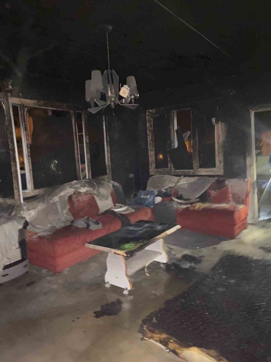 osmaniyede-evde-cikan-yanginda-1-kisi-dumandan-etkilendi