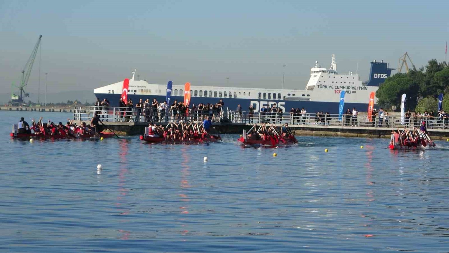 pendik-cumhuriyet-kupasi-dragon-bot-yarislarinda-ogrenciler-birincilik-icin-kurek-cekti