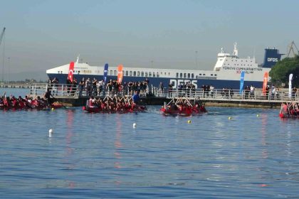 pendik-cumhuriyet-kupasi-dragon-bot-yarislarinda-ogrenciler-birincilik-icin-kurek-cekti