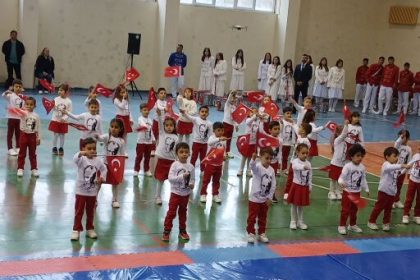 posofta-cumhuriyet-kutlamalari