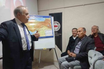 prof-dr-ozdenden-29-ekim-1923-cumhuriyete-giden-yol-konulu-konferans