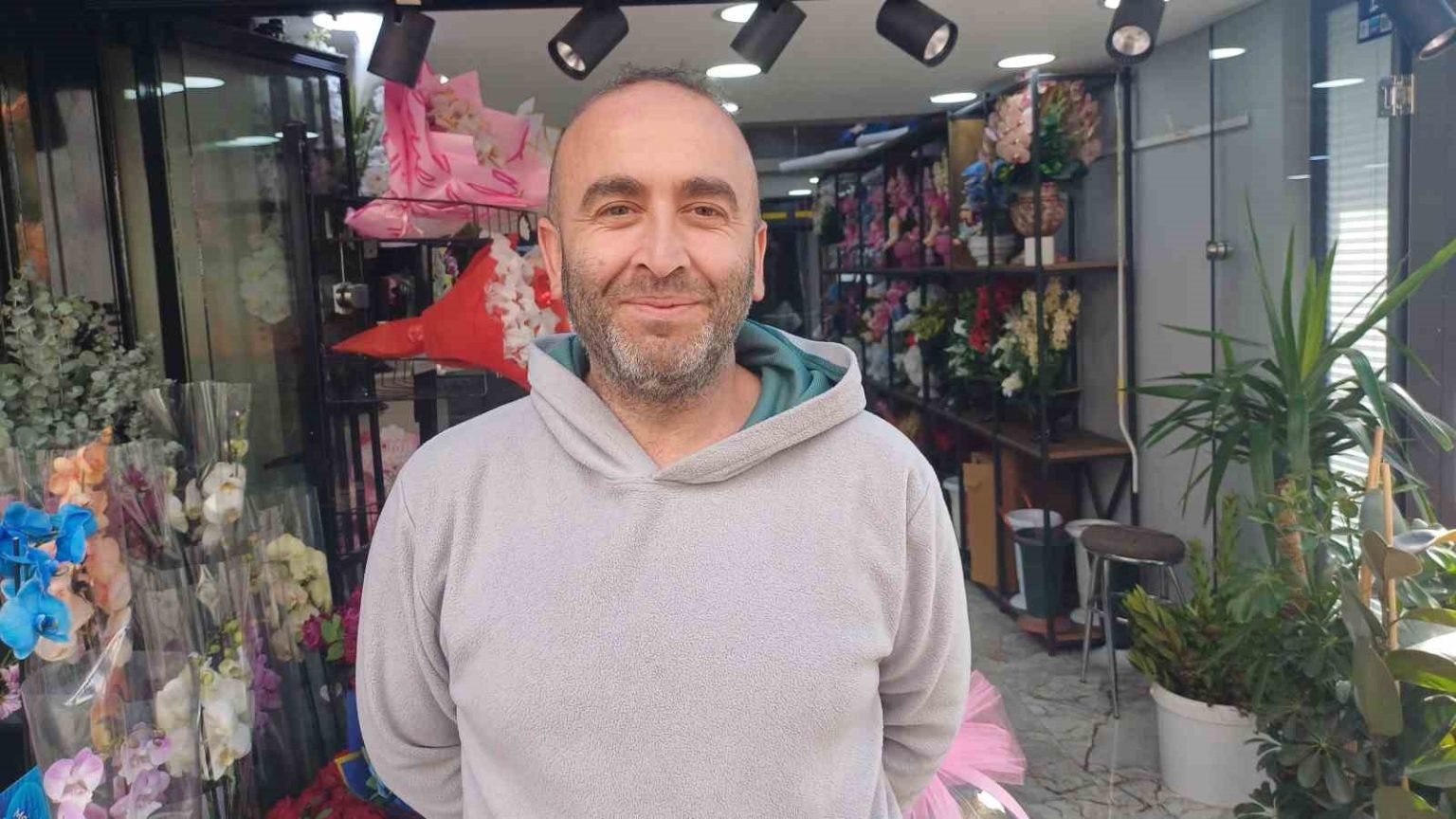 soguk-havalarda-cicekleriniz-solmasin-istiyorsaniz-bu-uyarilari-dikkate-alin