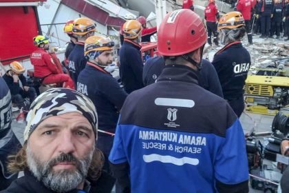 subu-arama-ve-kurtarma-ekibi-gebzede-gorev-aldi