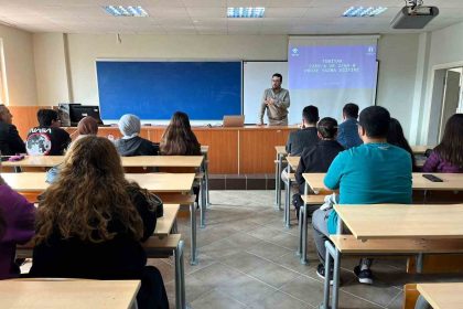 subude-tubitak-proje-yazim-egitimi-verildi