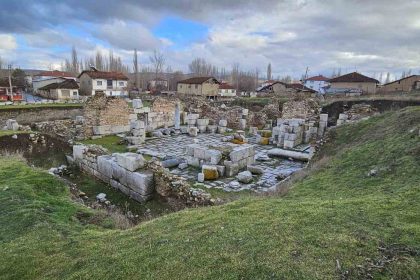 tokattaki-termal-suyun-izleri-2-bin-yillik-roma-hamamini-isaret-ediyor