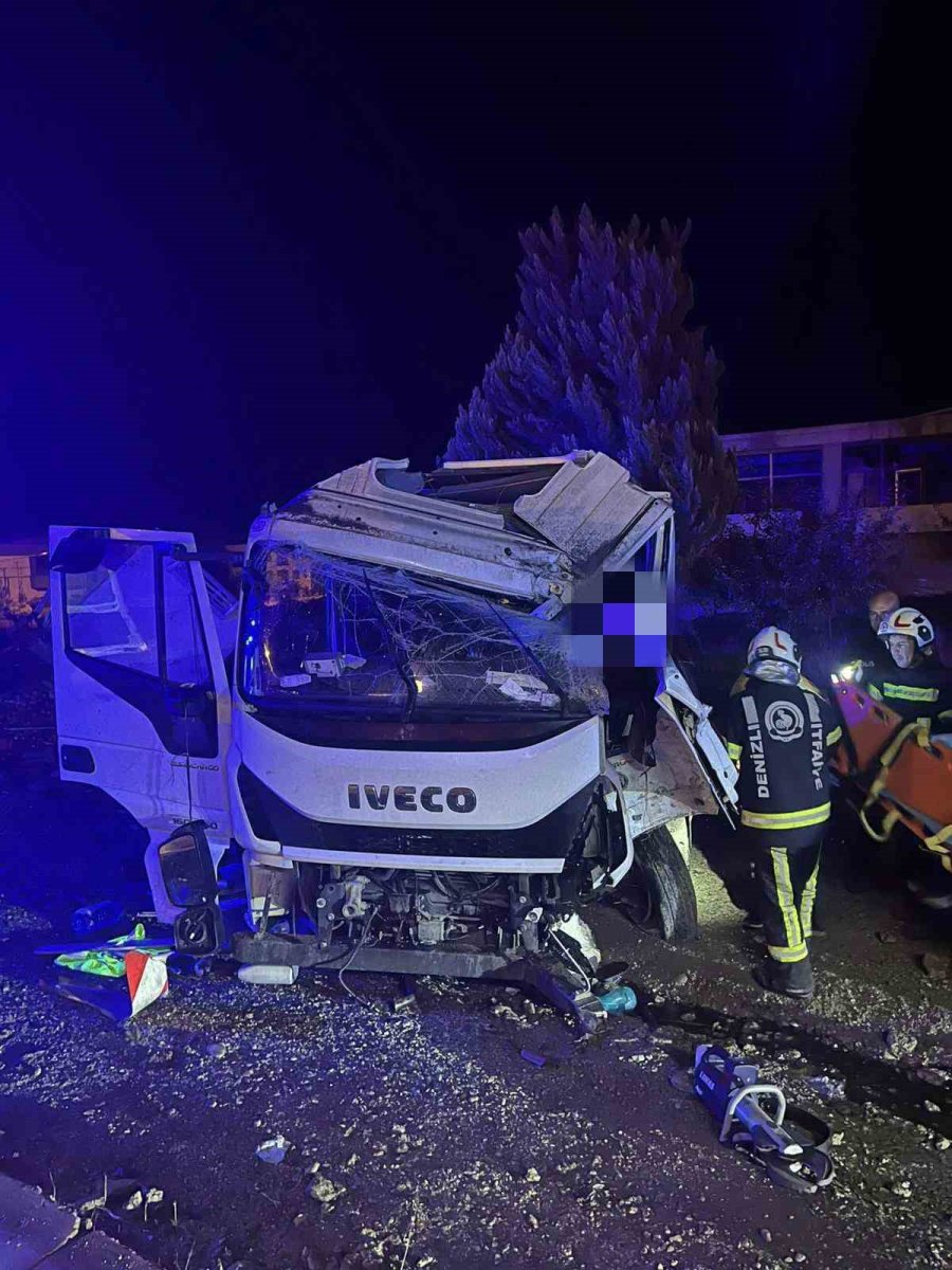 yagista-yoldan-cikan-kamyonet-surucusu-yaralandi