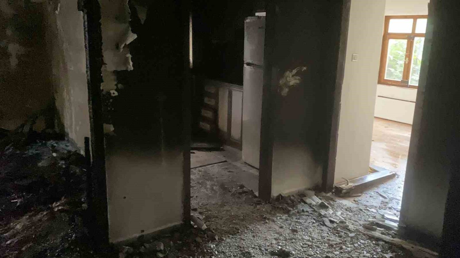 ankarada-4-katli-binada-yangin