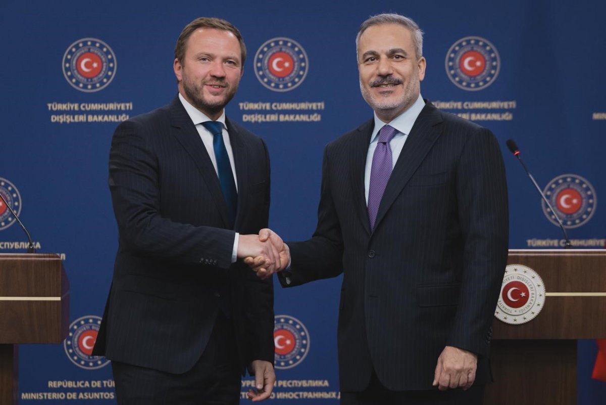 bakan-fidan-turkiyenin-safe-mekanizmasina-etkin-katilimi-hem-ikili-iliskilerimiz-hem-de-avrupanin-guvenligi-acisindan-kritik-onem-tasiyor