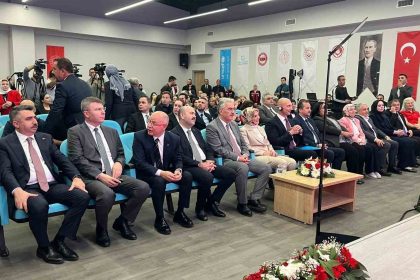 bakan-goktas-her-cocuk-kesfedilmeyi-bekleyen-bir-dunyadir