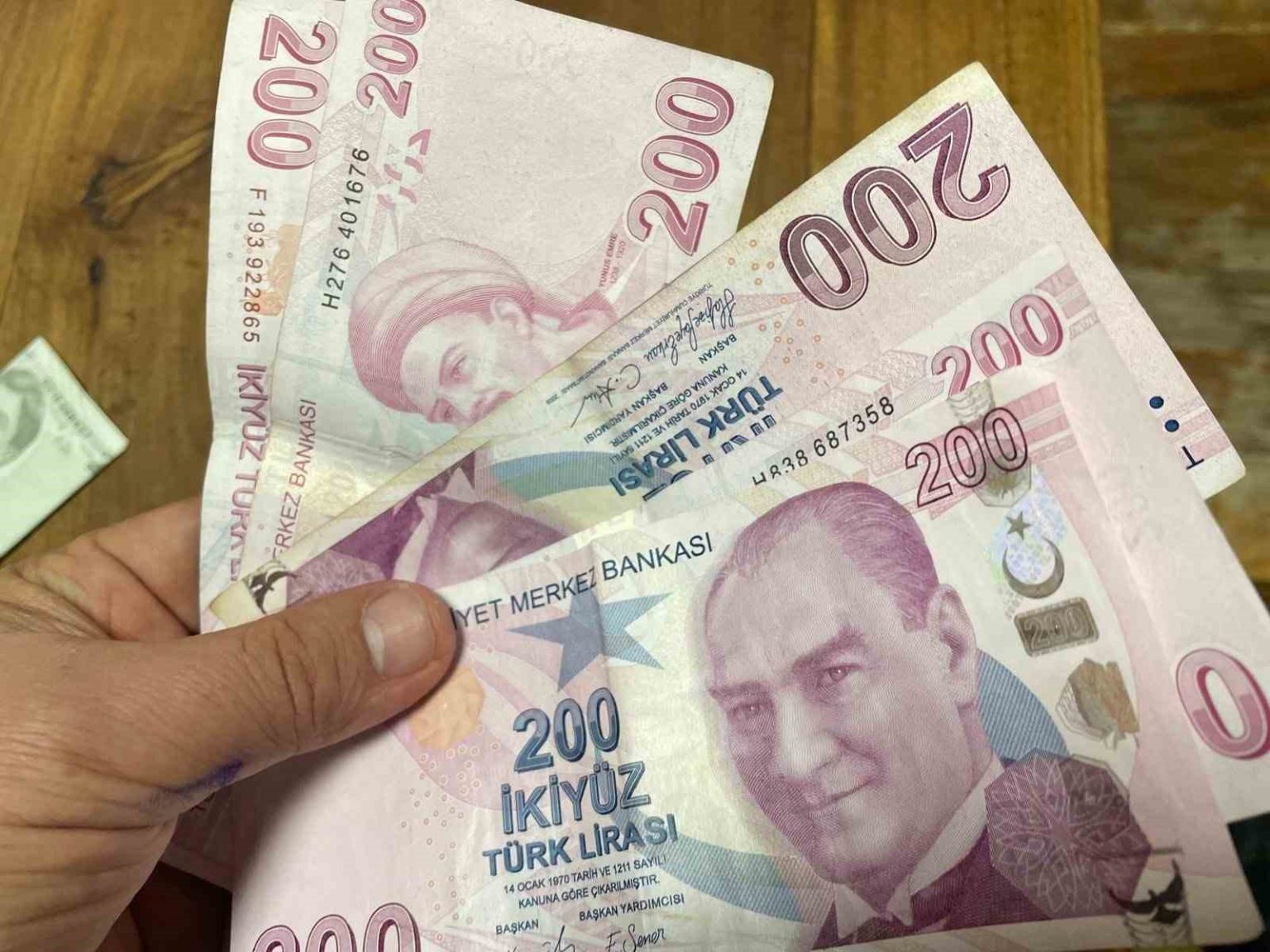 bankalarin-emekli-maas-promosyonlarindaki-sartlara-tukonfedten-tepki