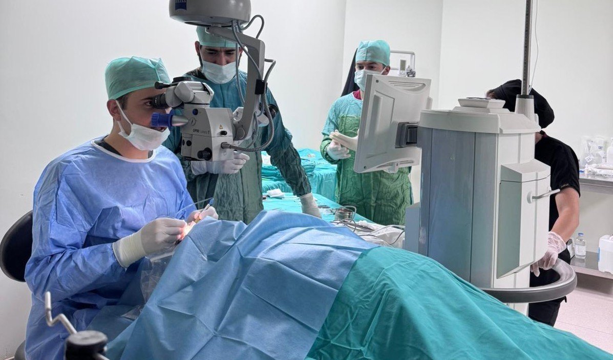 cukurcada-katarak-ameliyati-yapildi