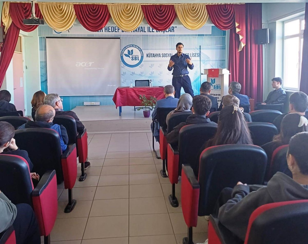 dijital-dunyada-girisimcilik-yenilik-ve-surdurulebilirlik-konulari-masaya-yatirildi