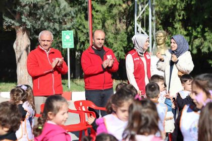 elazigda-kizilay-haftasi-coskusu-100un-uzerinde-okul-ziyaret-edilecek