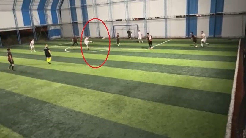 erzincanda-zidane-esintisi-koy-turnuvasinda-efsane-golun-birebir-aynisi-atildi