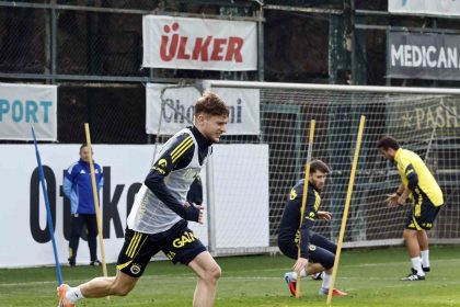 fenerbahce-besiktas-derbisi-hazirliklarina-devam-etti